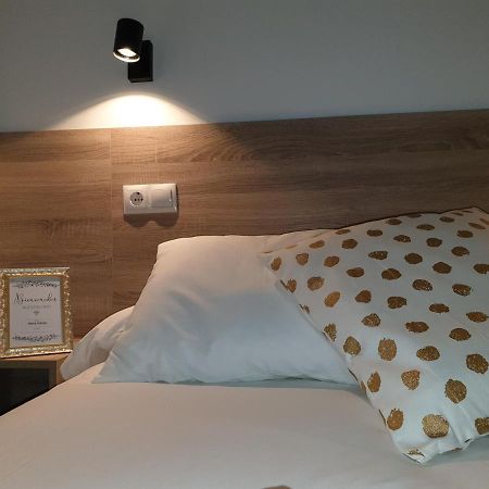 Norte Oviedo Rooms Madrid Bagian luar foto