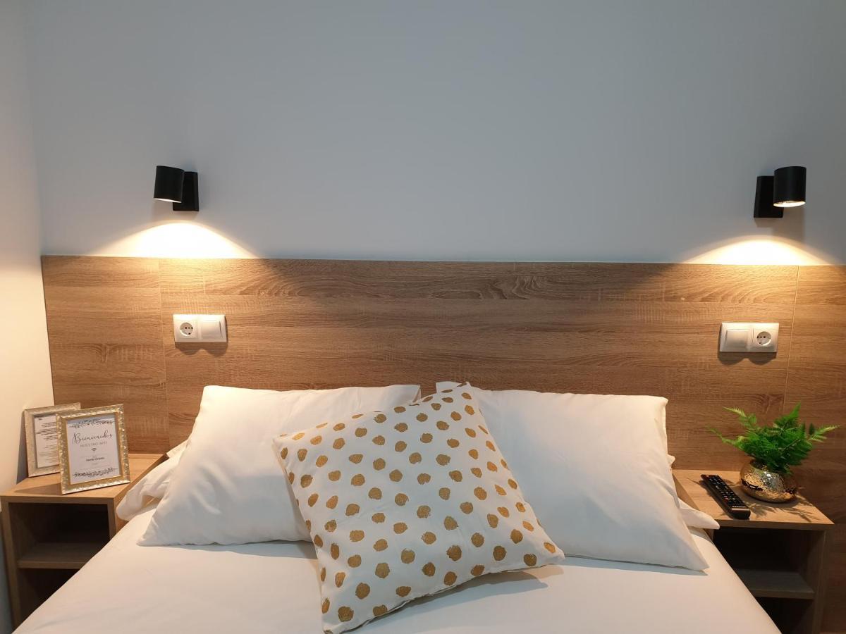 Norte Oviedo Rooms Madrid Bagian luar foto