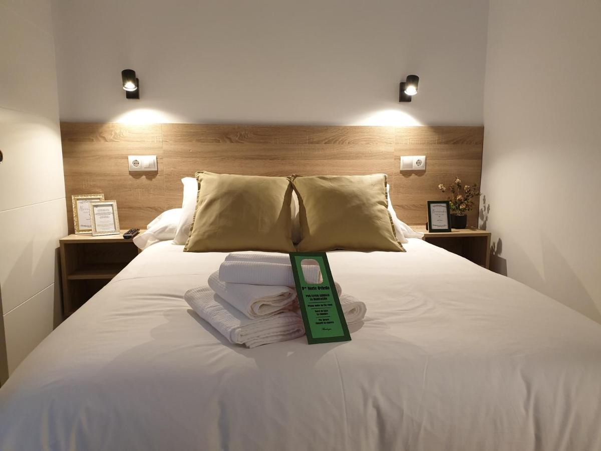 Norte Oviedo Rooms Madrid Bagian luar foto