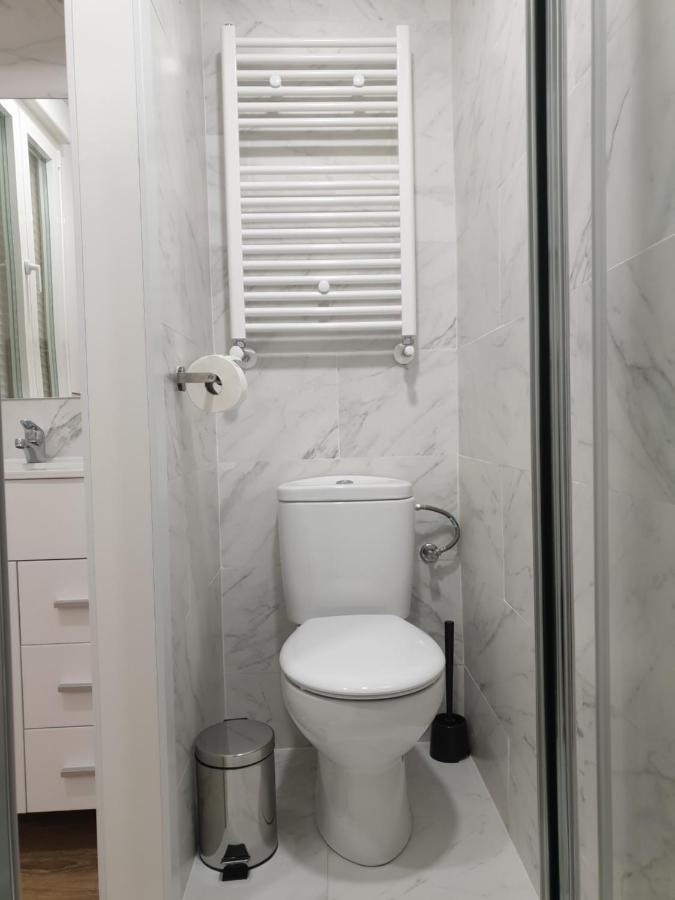 Norte Oviedo Rooms Madrid Bagian luar foto