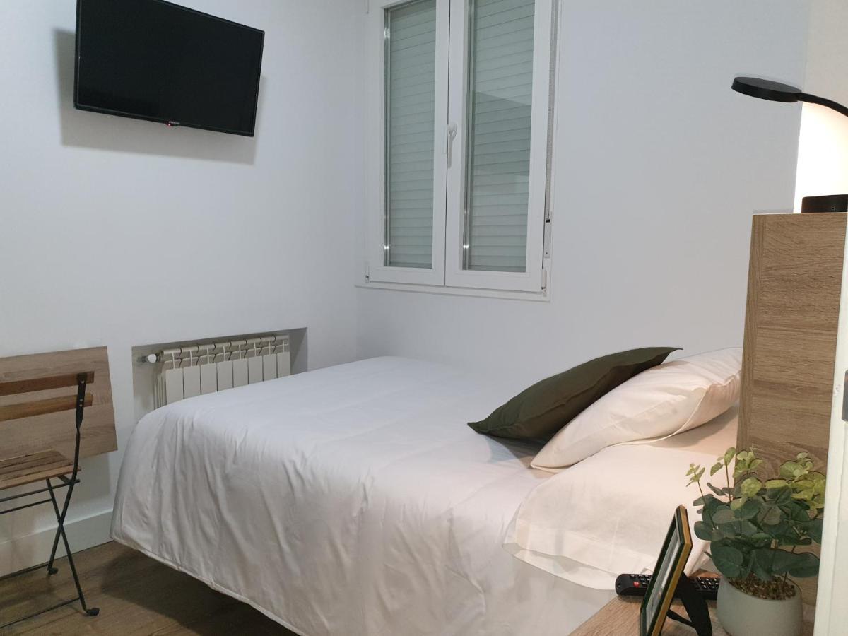 Norte Oviedo Rooms Madrid Bagian luar foto