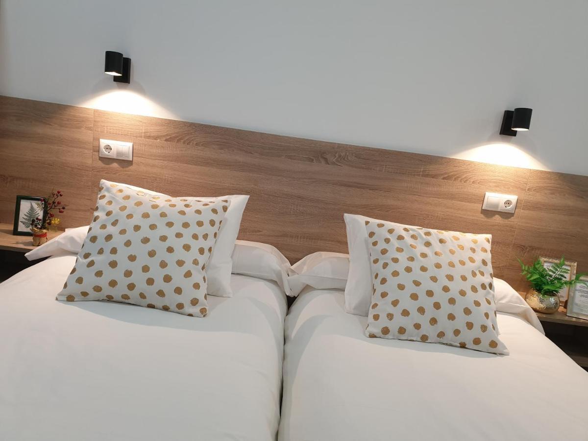 Norte Oviedo Rooms Madrid Bagian luar foto